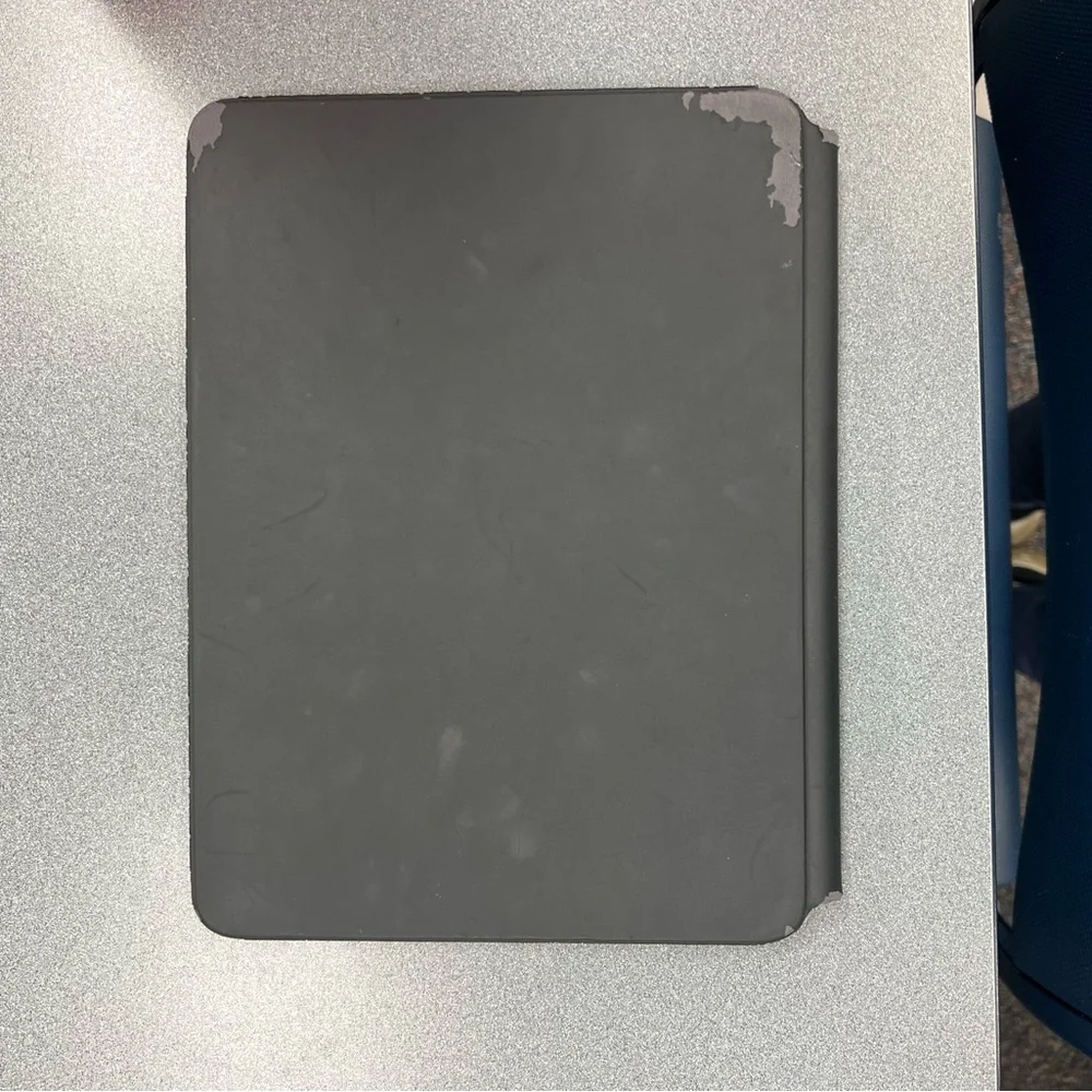 APPLE IPAD PRO MAGIC KEYBOARD